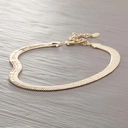 Złoty naszyjnik typu choker z płaskiego łańcucha. ANGELINO