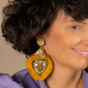 ME ENVUELVO EN ELLOS. Pendientes de corazones de oro