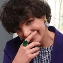 Pozlacany lekki pierścień z zielonym kryształem. SZMARAGD ROMA