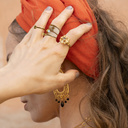 B - Basia. Pierścionek z literką B