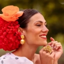 Pierścionek w kształcie złotawych astrów z koralikami. SŁOŃCE NA ŁĄCE