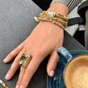 Regulowany pierścień z ciemnoszarym kryształkiem. MAM TO COŚ