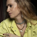 Krótki podwójny naszyjnik z błękitnego sznurka. UNOSZĘ SIĘ