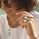 Delikatny srebrny naszyjnik z cyrkoniami i kryształem. WIOSNA W DANII