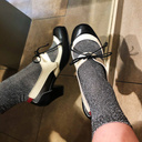 Chicago. Czółenka wiązane na niskim obcasie r. 38