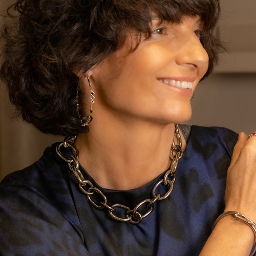 W prostocie siła. Kolia z łańcucha