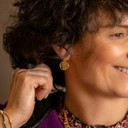 Wiszące kolczyki koła z ażurowym planem miasta. DŁUGIE WAKACJE