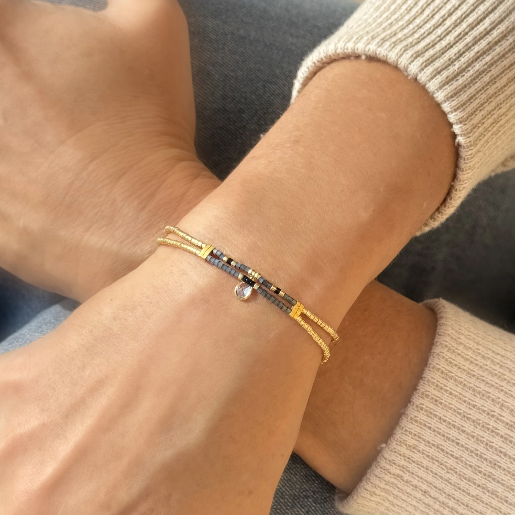 Dwurzędowa bransoletka tkana z paciorków Miyuki. LUCENA