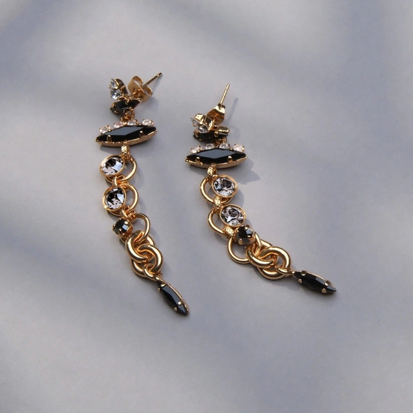 Złocone kolczyki z ogniwami i czarnymi i szarymi kryształami. DIAMENTY SĄ WIECZNE