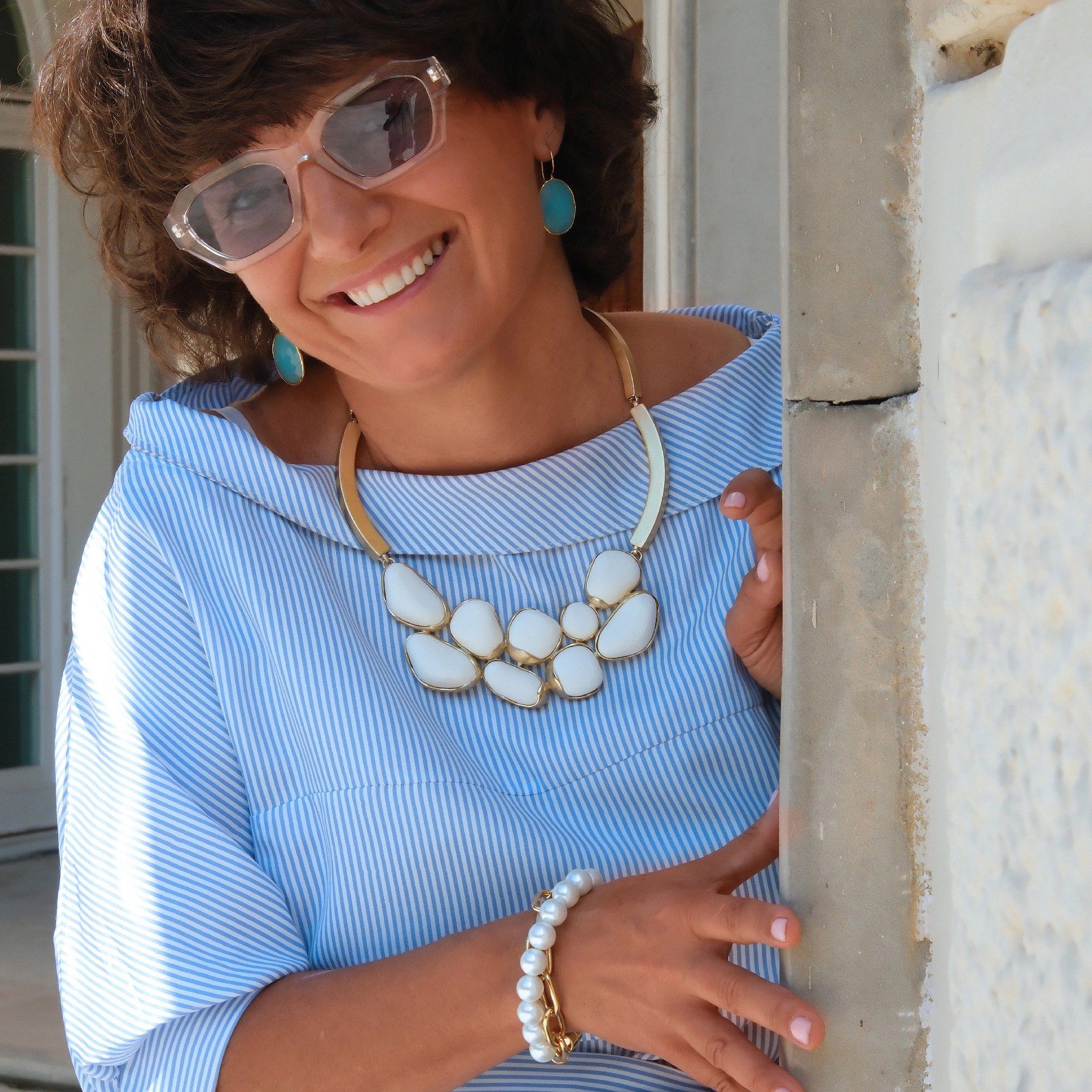 Podwójna bransoletka z łańcucha i sznura pereł. HARMONIA KONTRASTÓW