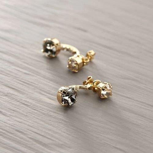 Wisząca kolczyki pod ucho zdobione kryształami. CIEPŁO-ZIMNO