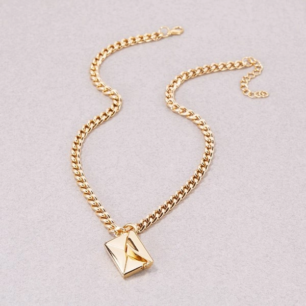 Złoty naszyjnik z łańcuszka z zawieszką kopertą. SŁODKI LIŚCIK