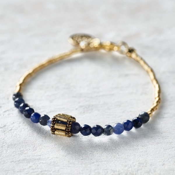 Pozłacana bransoletka z granatowych koralików. CZY PAMIĘTASZ
