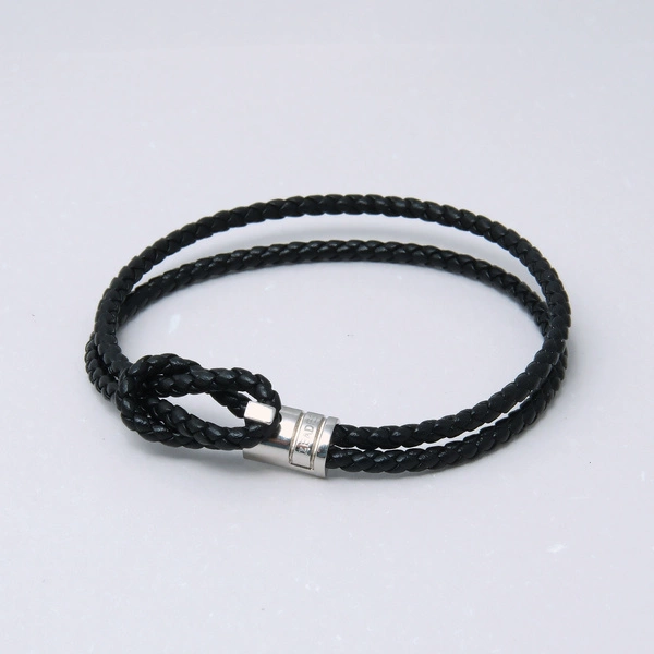 Bransoletka z plecionki, ze stalowym zapięciem. WĘZEŁ PŁASKI