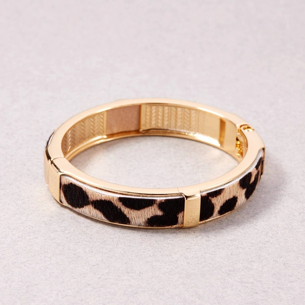 Złota bransoletka z ekoskórą z włosiem à la dziki kot. WILD AFRICA LIGHT