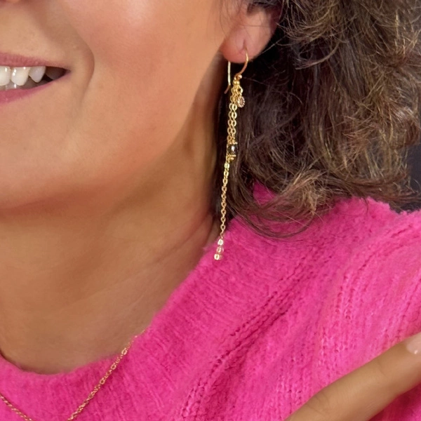 Lekkie kolczyki wiszące z łańcuszka i kryształków. CHWILA DLA SIEBIE