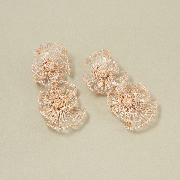 Lekkie wiszące kolczyki kwiaty z pozłacanego drucika. SŁONECZNA BRAZYLIA