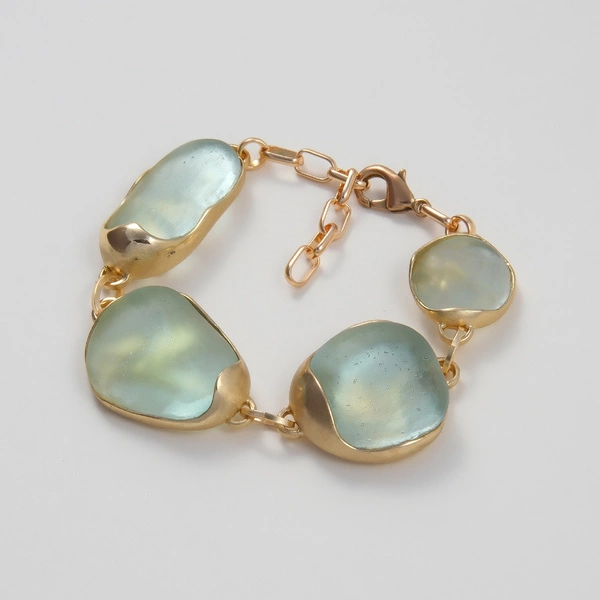 Pozłacana bransoletka z lazurowymi kamieniami. CZTERY PORY MORZA