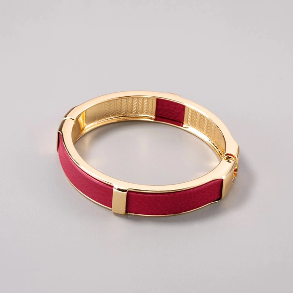 Sztywna bransoletka z paskiem z bordowej ekoskóry. NA SPOKOJNIE