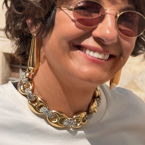 Pozłacany naszyjnik z ogniw i pierścieni z cyrkoniami. COCO JAMBO