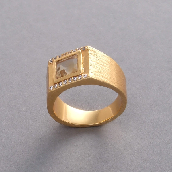 Pozłacany sygnet na mały palec z cytrynem i cyrkoniami. SZCZĘŚCIE CYTRYNU