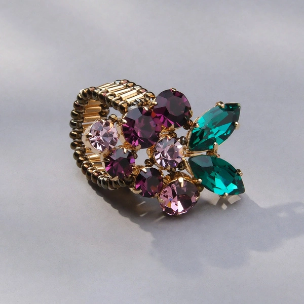 Pierścionek z fioletowych i szmaragdowych kryształów. DRZEWKO FIGOWE