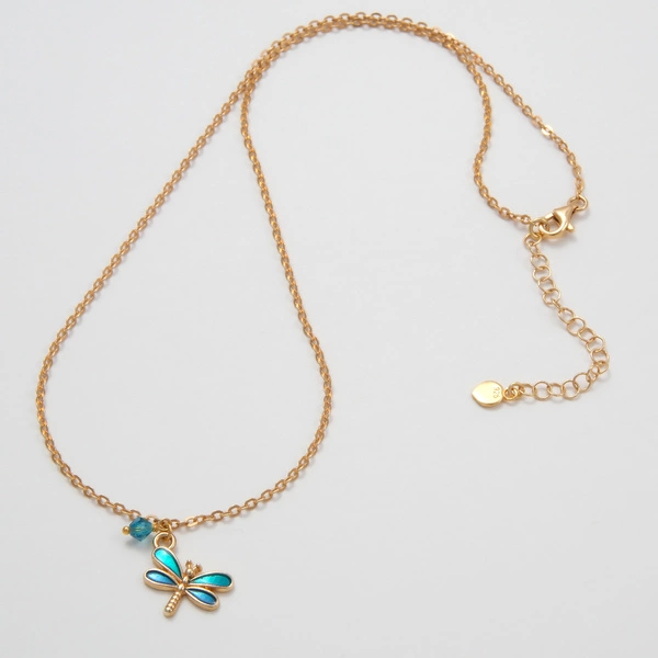 Krótki pozłacany naszyjnik z emaliowaną ważką. DODAJE SIŁY