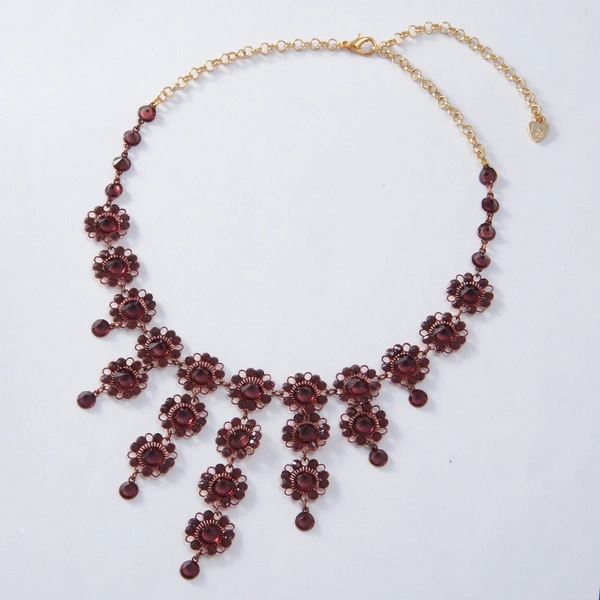 Zlocony naszyjnik z kryształami w tonie cabernet. EDERA VERDE