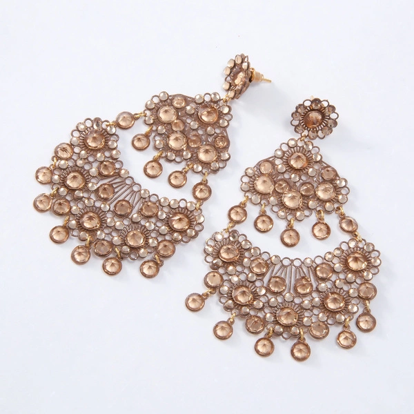 Złocone kolczyki żyrandole z szampańskimi kryształami. LUCE DEL BAROCCO