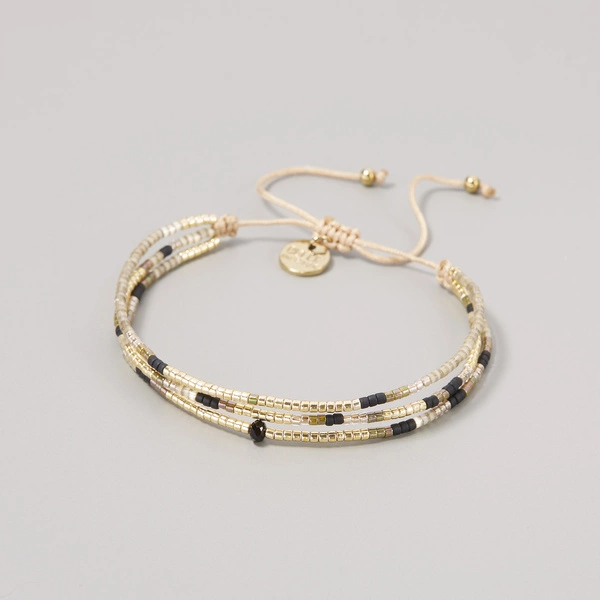 Bransoletka z paciorków Miyuki, z akcentem z onyksu. MAGIA PROWANSJI