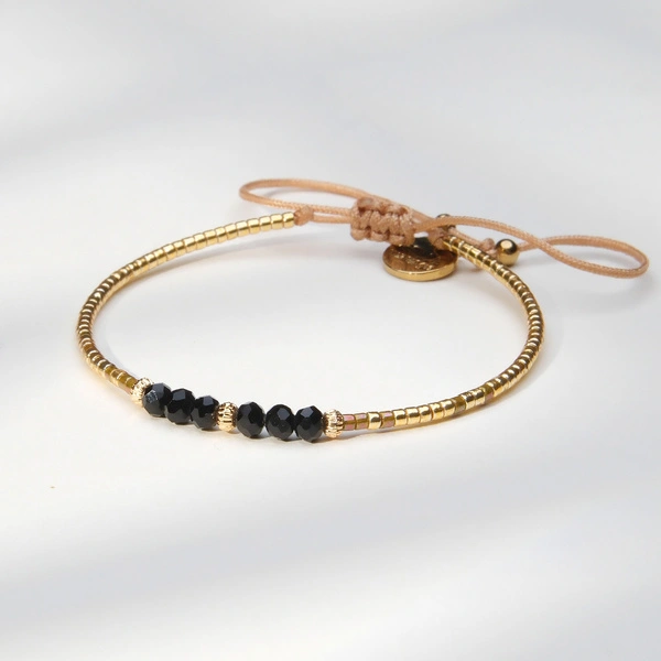 Bransoletka z paciorków Miyuki i czarnego onyksu. PARYSKA PRZYGODA